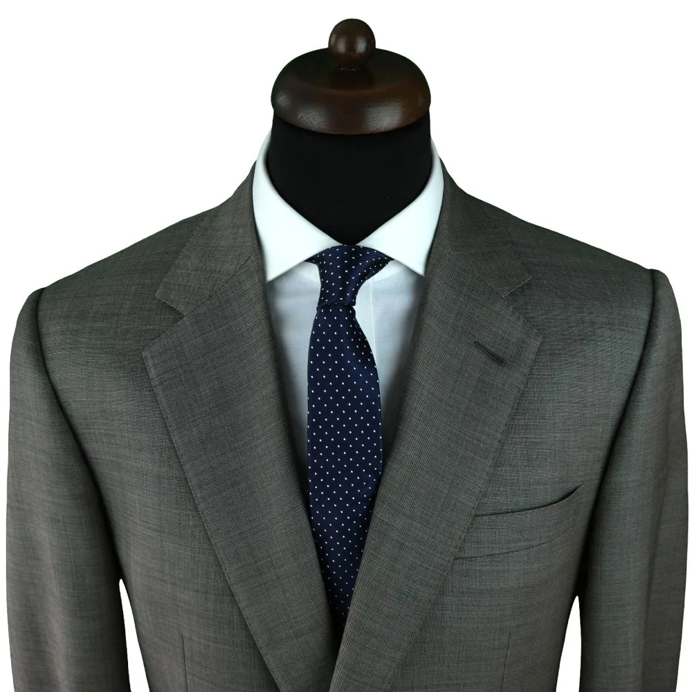 CRAVATE HOMME DE MARQUE UNGARO. BLEU MARINE À FINS POIS BLANCS RAPPROCHÉS – Image 3